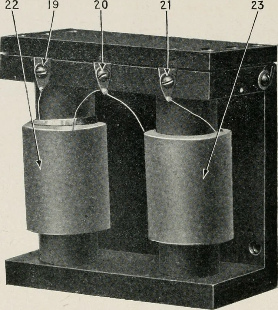 An illustration from The Armstrong super-regenerative circuit, 1922, leaf 41