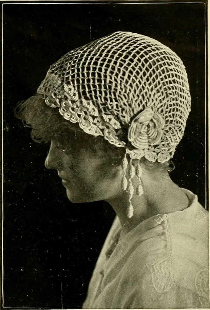 An illustration from Artamo crochet book ... no. 1-, 1916, leaf 16