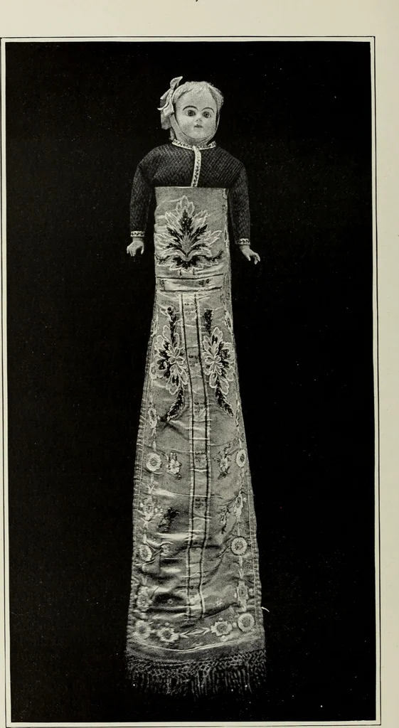 An illustration from Art and handicraft in the Woman's Building of the World's Columbian Exposition, Chicago, 1893, 1894, leaf 193