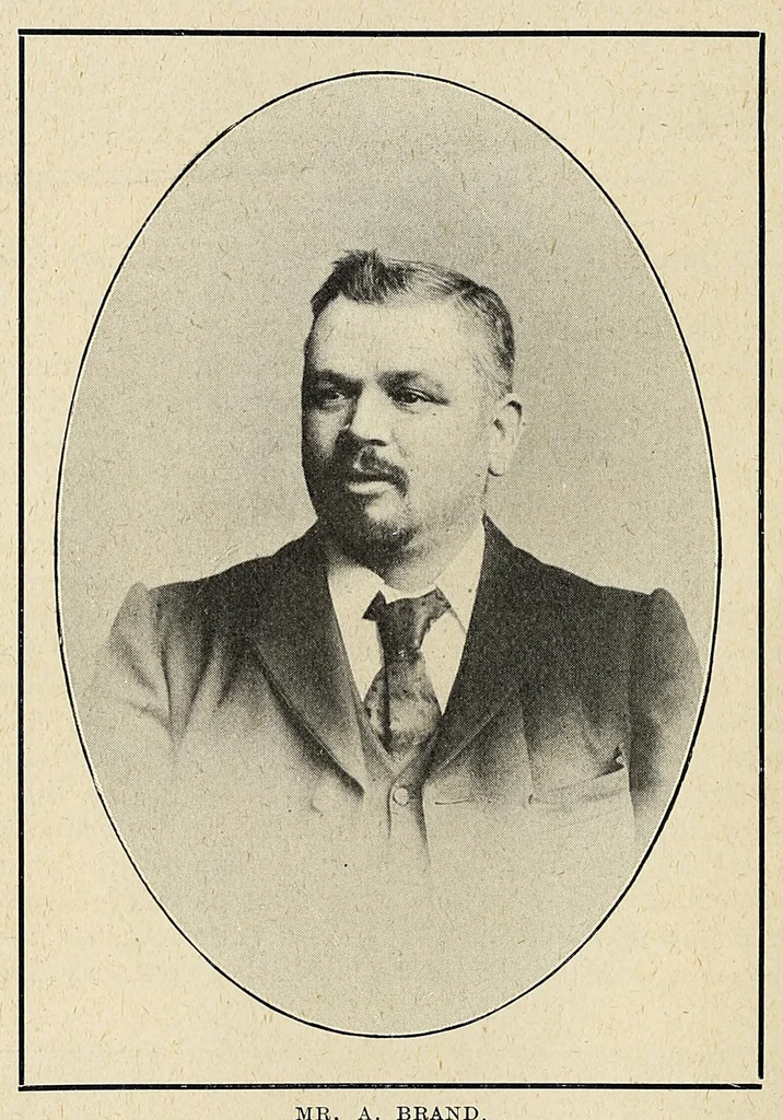 An illustration from [Articles and clippings relating to British railways], 1898, leaf 38