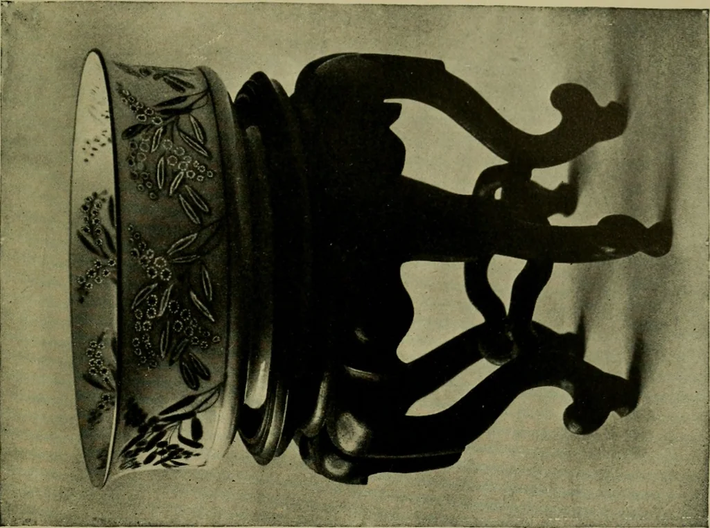 An illustration from Artificial soft paste porcelain : France, Italy, Spain and England, 1907, leaf 50