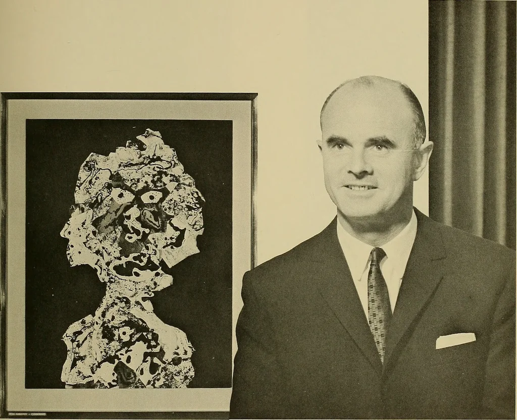 An illustration from Art in Chicago business, 1900, leaf 34