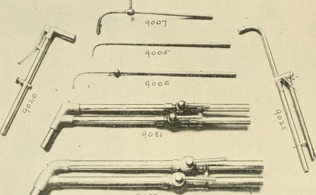 An illustration from Arts and crafts in metal : catalogue number 10 of tools and material., 1909, leaf 15