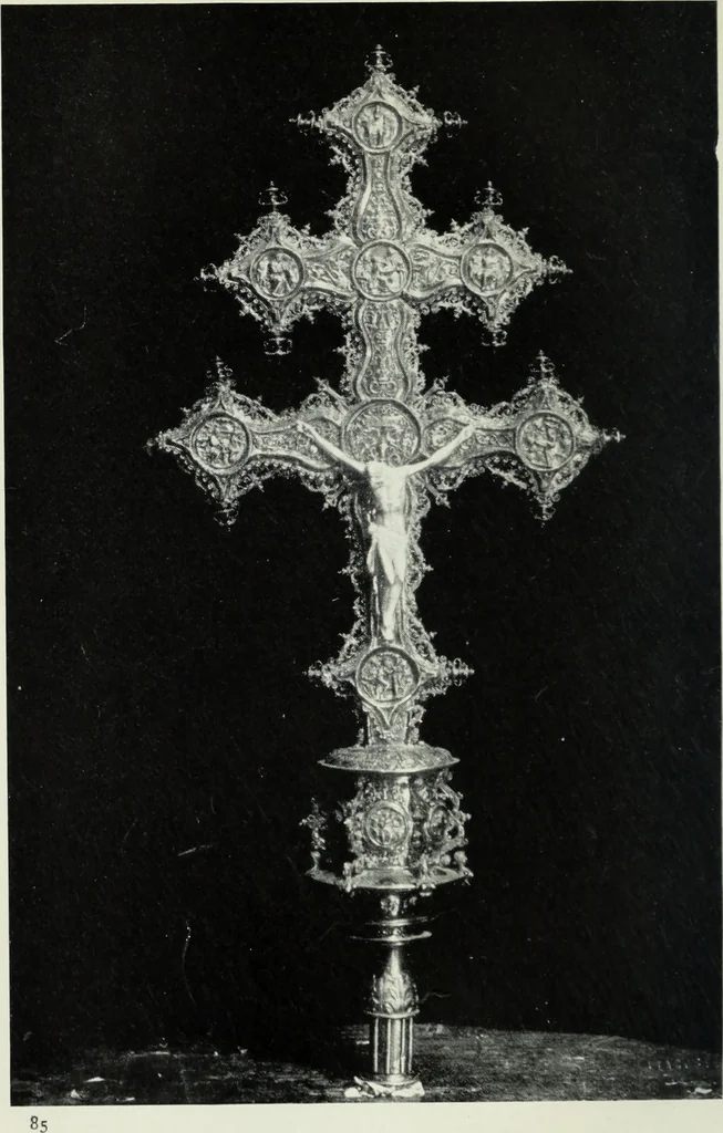 An illustration from The arts and crafts of older Spain, 1907, leaf 135