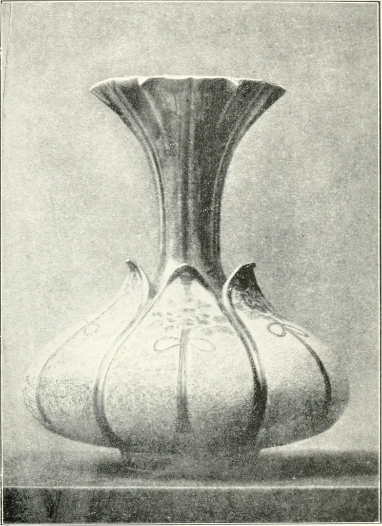 An illustration from Arts and crafts of old Japan, 1906, leaf 168