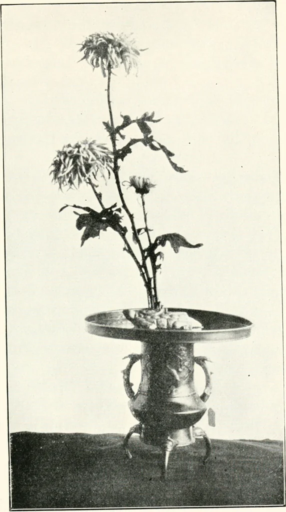 An illustration from Arts and crafts of old Japan, 1906, leaf 218