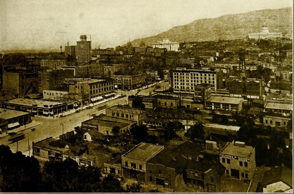 An illustration from A souvenir booklet containing many beautiful and interesting views of Salt Lake City and vicinity, 1915, leaf 22