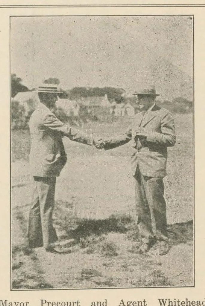 An illustration from July 1927, 1927, leaf 4