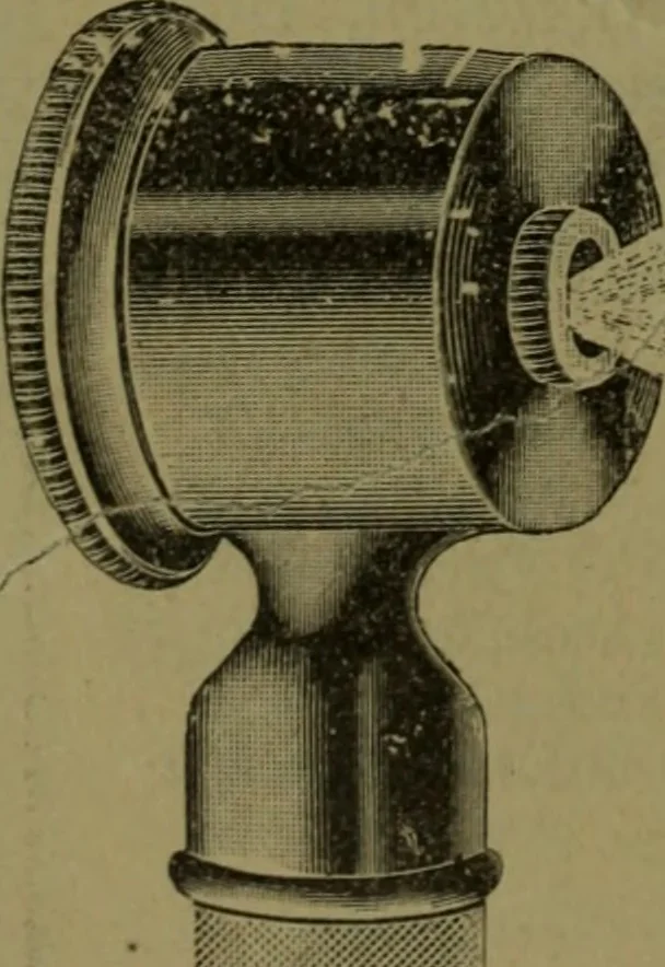 An illustration from Ausführliches Handbuch der Weberei. Ein Lehr- und Hilfsbuch für Fabrikanten, Weber und Webschüler, 1909, leaf 559