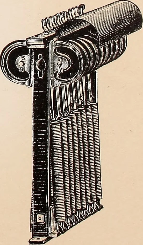 An illustration from Ausführliches Handbuch der Weberei. Ein Lehr- und Hilfsbuch für Fabrikanten, Weber und Webschüler, 1909, leaf 111