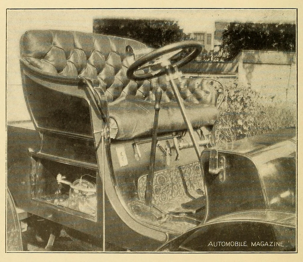An illustration from The Automobile magazine, 1899, leaf 1030