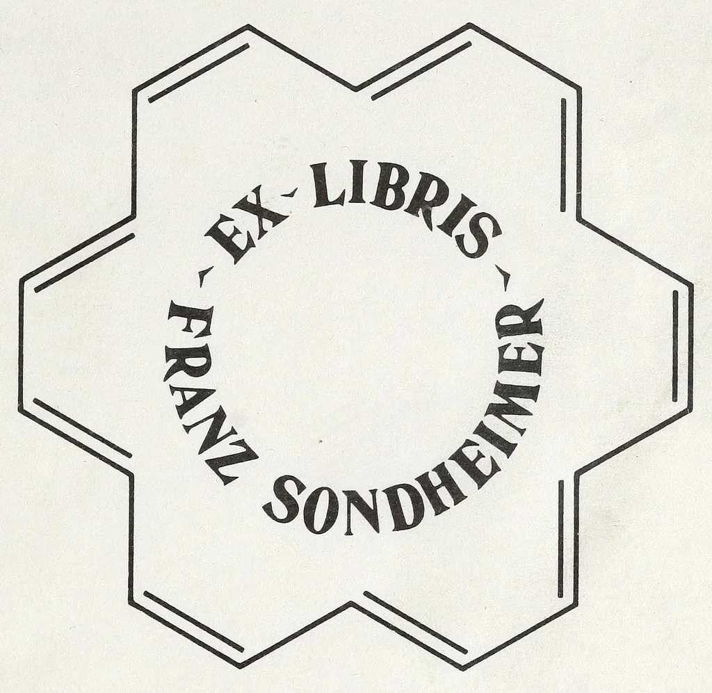 An illustration from Balduini Clodii Weyland gewesenen Fürstlichen Marggrävischen zu Durlach...LeibMedici Officina Chymica. Das ist: Künstliche Spagyrischen Zuzubereitung der animalischen, vegetabilischen, metallischen vnd mineralischen Medicamenten, sampt deroselben heylsamen Gebrauch vnd Würckung zur Gesundheit Menschliches Leibes. Sampt beygefügtem Consilio, wie man sich in pestilentzischen Läufften verhalten soll, 1620, leaf 3