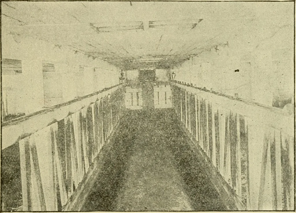An illustration from Barn plans and outbuildings, 1914, leaf 114