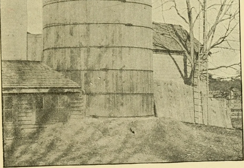 An illustration from Barn plans and outbuildings, 1914, leaf 346