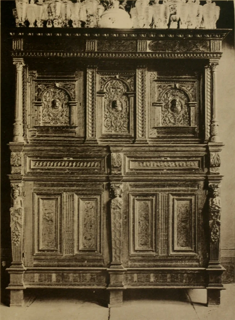 An illustration from Bau- und Kunstdenkmäler von Westfalen. Im Auftrage des Provinzial-Verbandes der Provinz Westfalen, 1897, leaf 110
