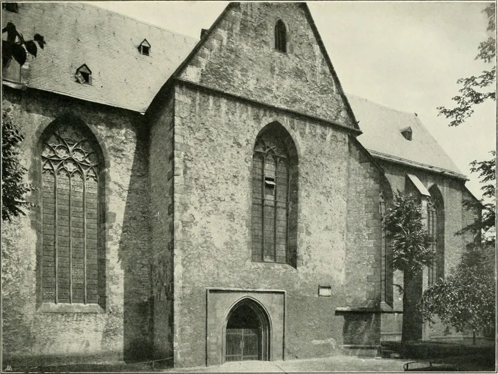An illustration from Bau- und Kunstdenkmäler von Westfalen. Im Auftrage des Provinzial-Verbandes der Provinz Westfalen, 1897, leaf 38