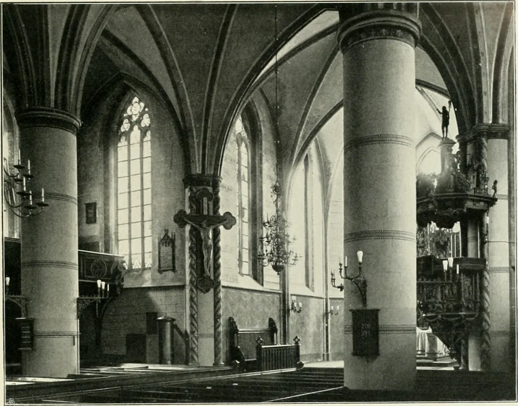 An illustration from Bau- und Kunstdenkmäler von Westfalen. Im Auftrage des Provinzial-Verbandes der Provinz Westfalen, 1897, leaf 62