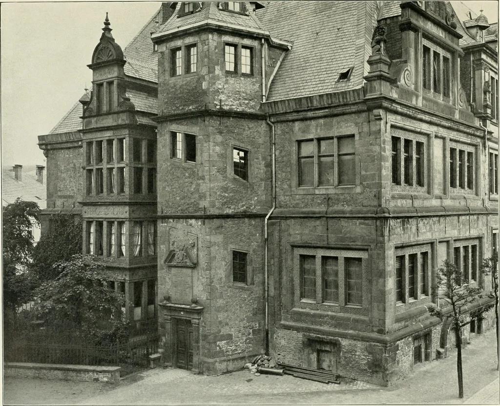 An illustration from Bau- und Kunstdenkmäler von Westfalen. Im Auftrage des Provinzial-Verbandes der Provinz Westfalen, 1897, leaf 82