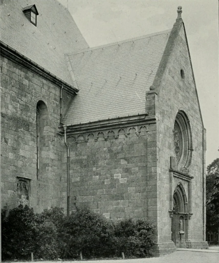 An illustration from Bau- und Kunstdenkmäler von Westfalen. Im Auftrage des Provinzial-Verbandes der Provinz Westfalen, 1897, leaf 196