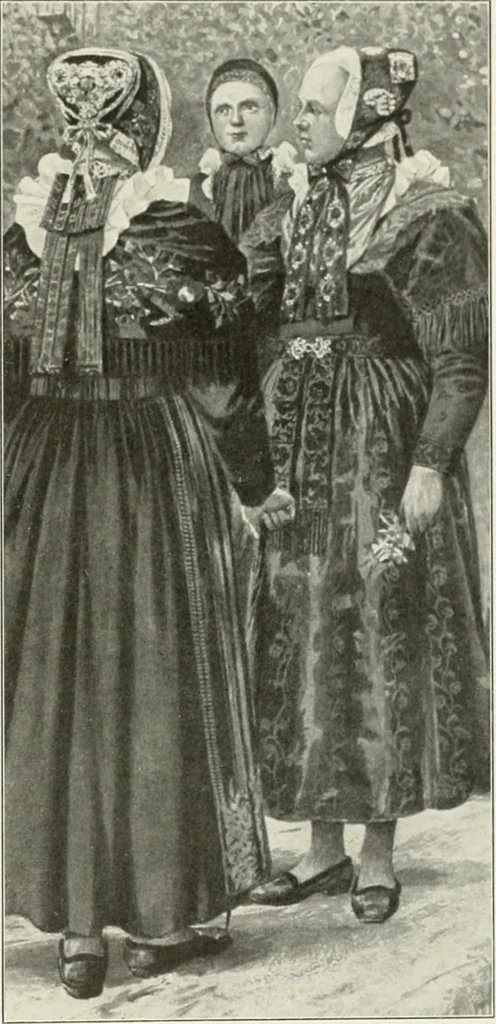 An illustration from Bau- und Kunstdenkmäler von Westfalen. Im Auftrage des Provinzial-Verbandes der Provinz Westfalen, 1897, leaf 60