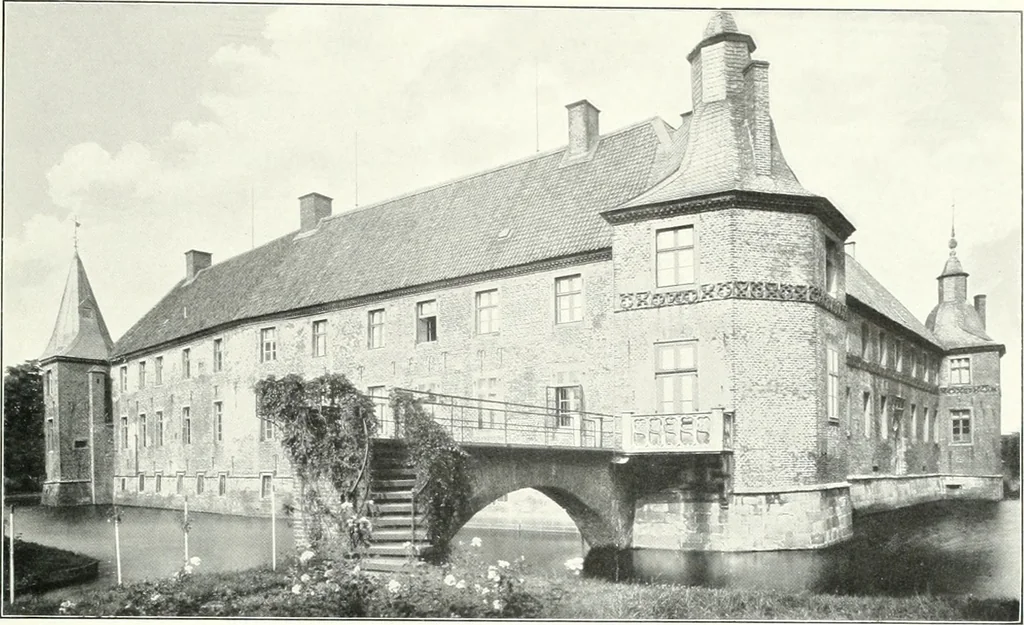 An illustration from Bau- und Kunstdenkmäler von Westfalen. Im Auftrage des Provinzial-Verbandes der Provinz Westfalen, 1897, leaf 38