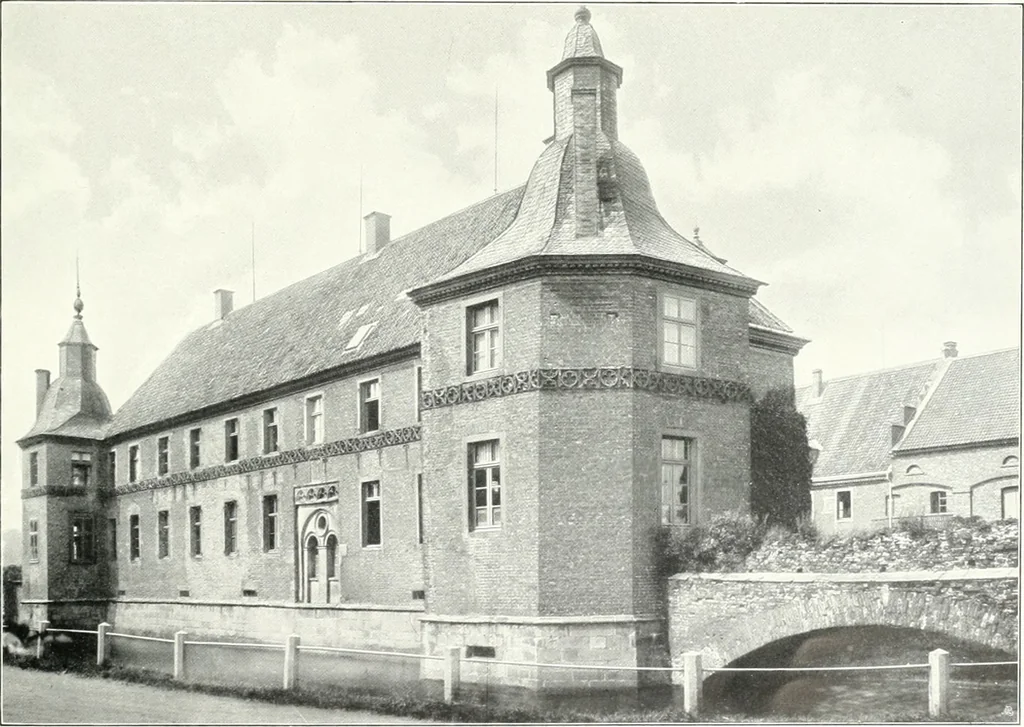 An illustration from Bau- und Kunstdenkmäler von Westfalen. Im Auftrage des Provinzial-Verbandes der Provinz Westfalen, 1897, leaf 38