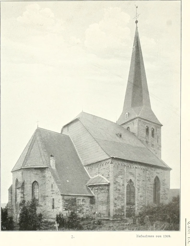 An illustration from Bau- und Kunstdenkmäler von Westfalen. Im Auftrage des Provinzial-Verbandes der Provinz Westfalen, 1897, leaf 122