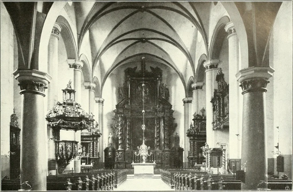 An illustration from Bau- und Kunstdenkmäler von Westfalen. Im Auftrage des Provinzial-Verbandes der Provinz Westfalen, 1897, leaf 140
