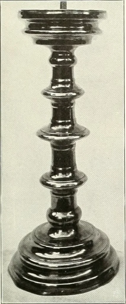 An illustration from Bau- und Kunstdenkmäler von Westfalen. Im Auftrage des Provinzial-Verbandes der Provinz Westfalen, 1897, leaf 212