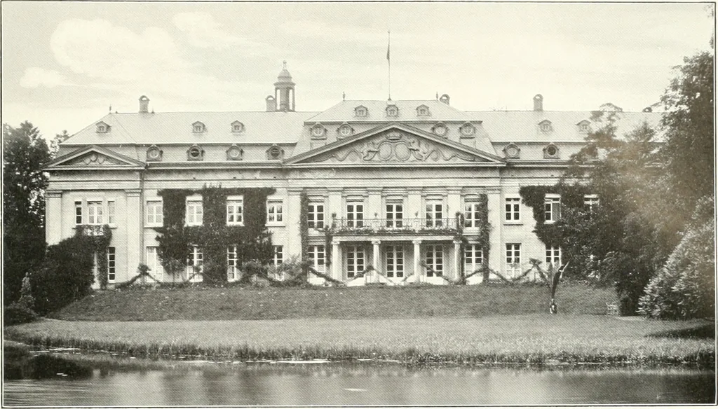 An illustration from Bau- und Kunstdenkmäler von Westfalen. Im Auftrage des Provinzial-Verbandes der Provinz Westfalen, 1897, leaf 316