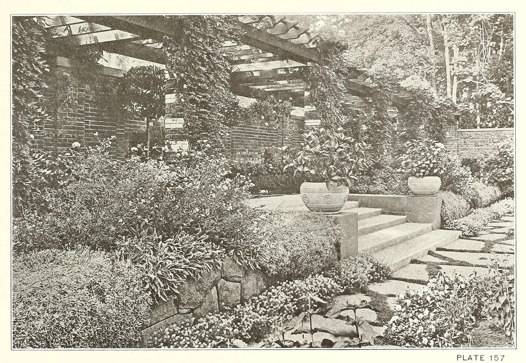 An illustration from Beautiful gardens in America, 1915, leaf 373