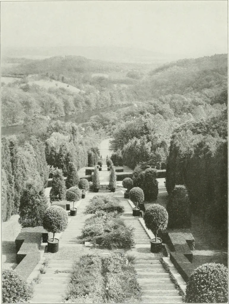 An illustration from Beautiful gardens in America, 1915, leaf 198