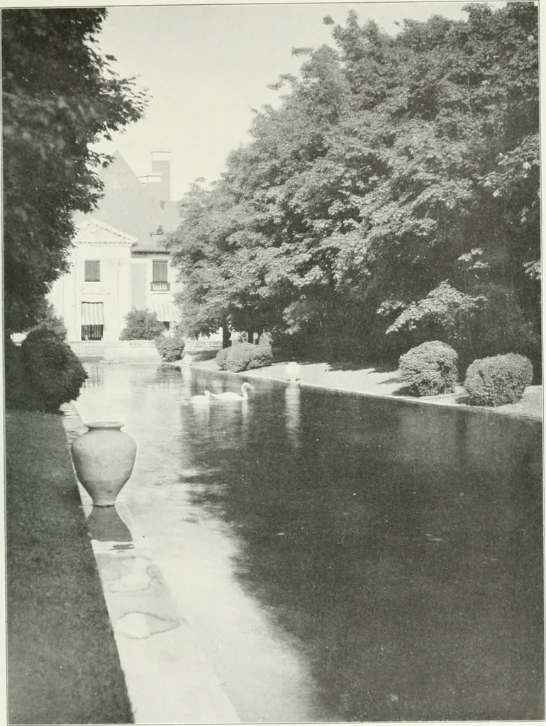 An illustration from Beautiful gardens in America, 1915, leaf 202
