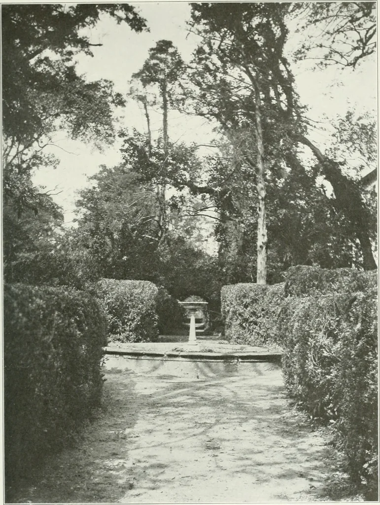 An illustration from Beautiful gardens in America, 1915, leaf 276