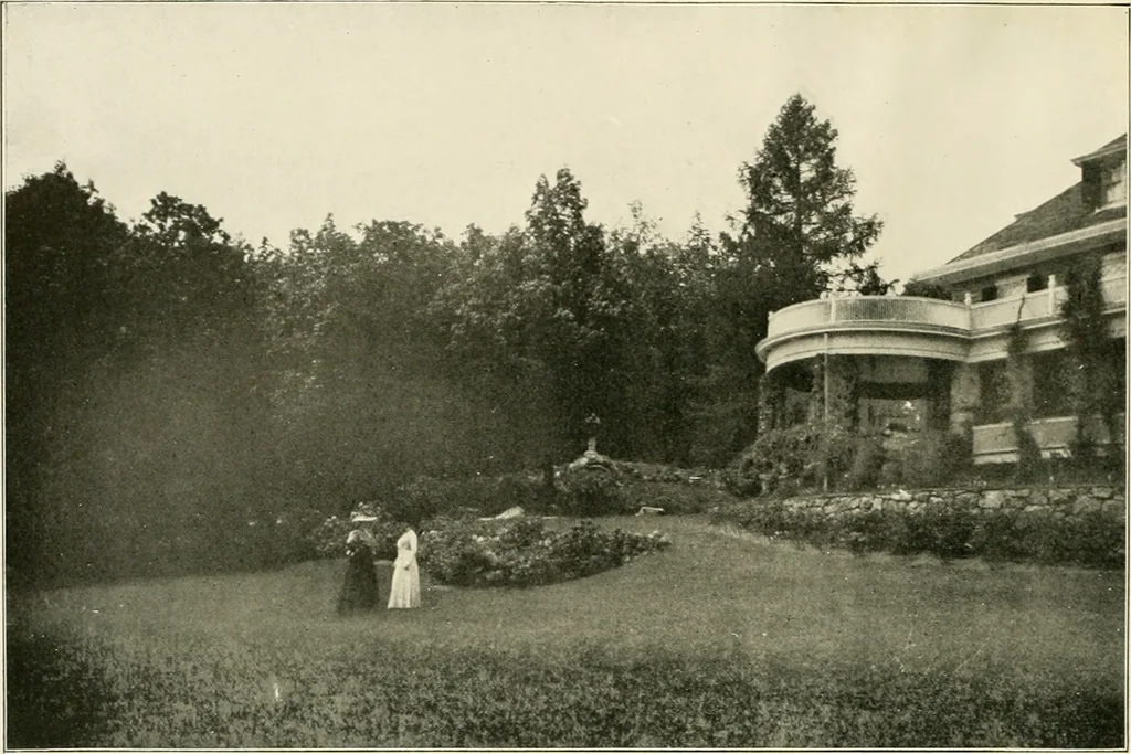 An illustration from Beautiful homes of Morris County and northern New Jersey : containing photographic reproductions ... with a brief description from colonial days to the present time, 1900, leaf 77