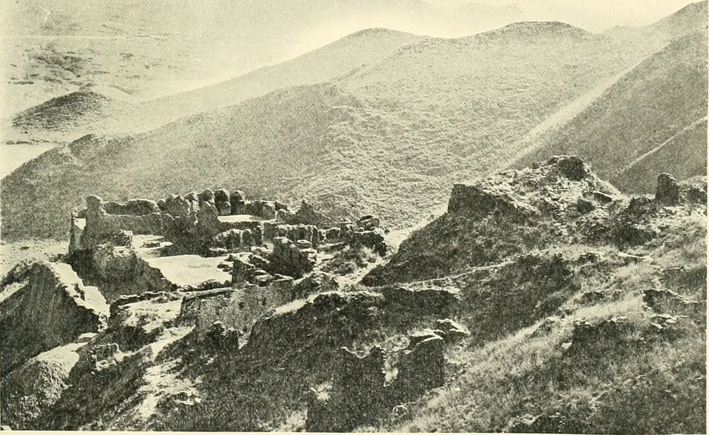 An illustration from The beginnings of Buddhist art, and other essays in Indian and Central-Asian archæology, 1917, leaf 204