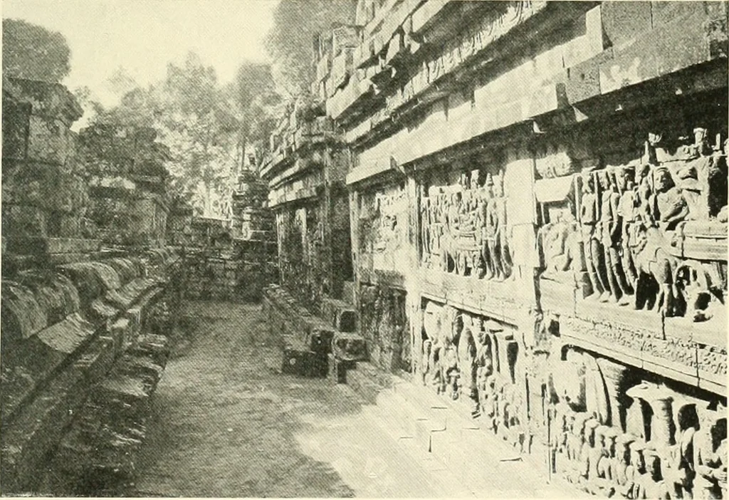 An illustration from The beginnings of Buddhist art, and other essays in Indian and Central-Asian archæology, 1917, leaf 412