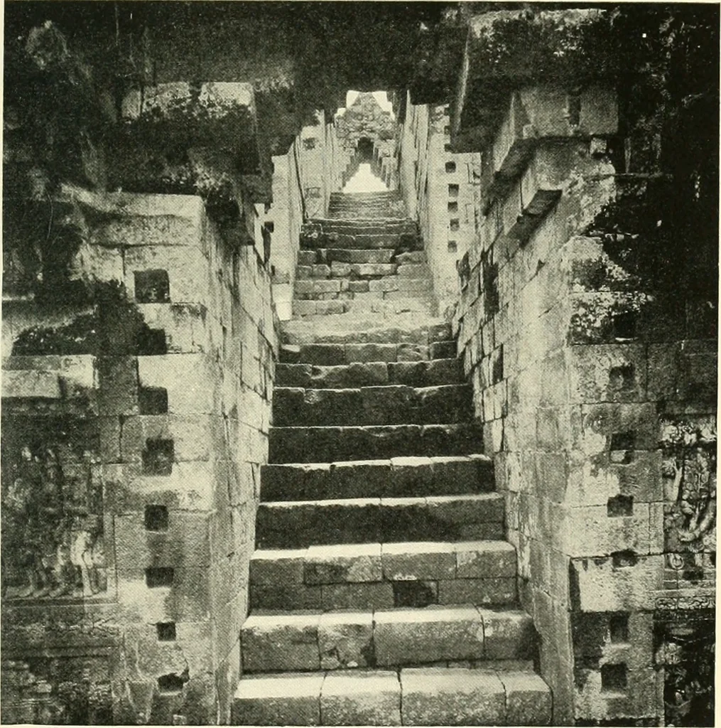 An illustration from The beginnings of Buddhist art, and other essays in Indian and Central-Asian archæology, 1917, leaf 420