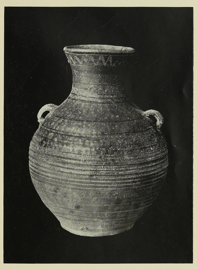 An illustration from The beginnings of porcelain in China, 1917, leaf 153