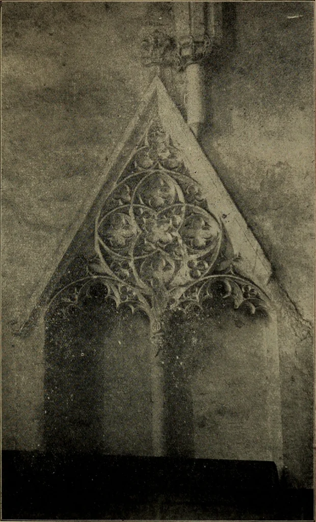 An illustration from Beiträge zur Kunstgeschichte Siebenbürgens, 1914, leaf 396