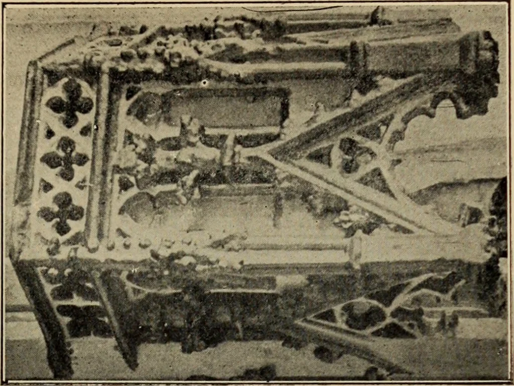 An illustration from Beiträge zur Kunstgeschichte Siebenbürgens, 1914, leaf 398