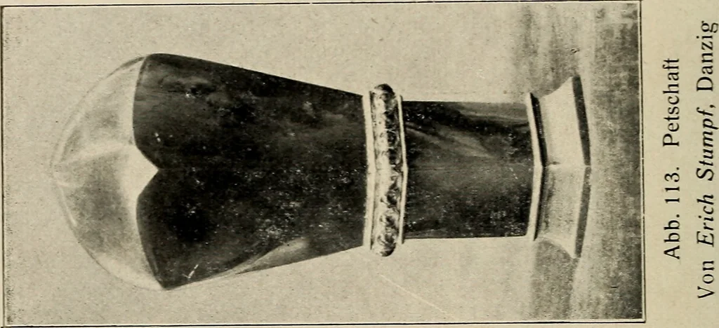 An illustration from Bernstein, 1920, leaf 143
