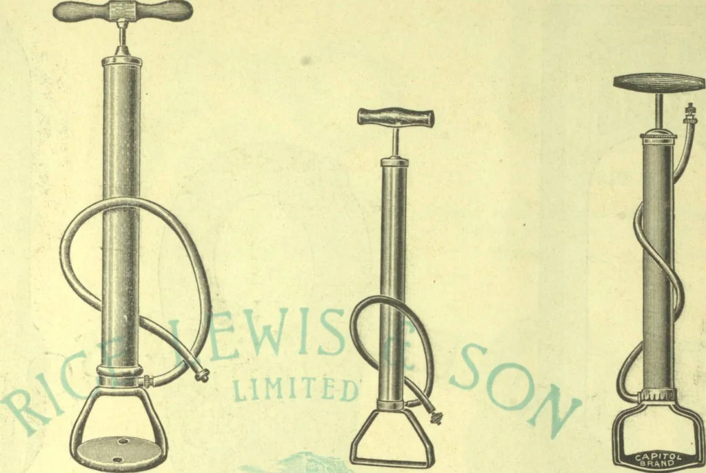 An illustration from Bicycle accessories : 1900 [catalogue, 1900, leaf 43