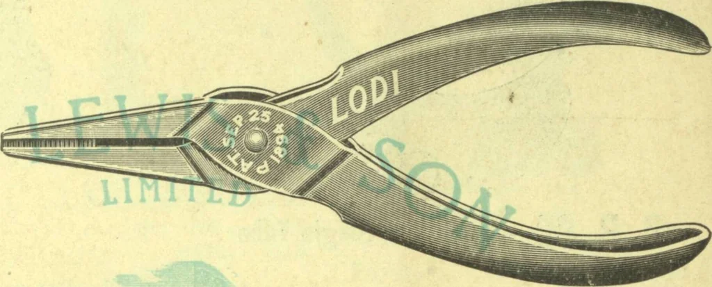 An illustration from Bicycle accessories : 1900 [catalogue, 1900, leaf 65