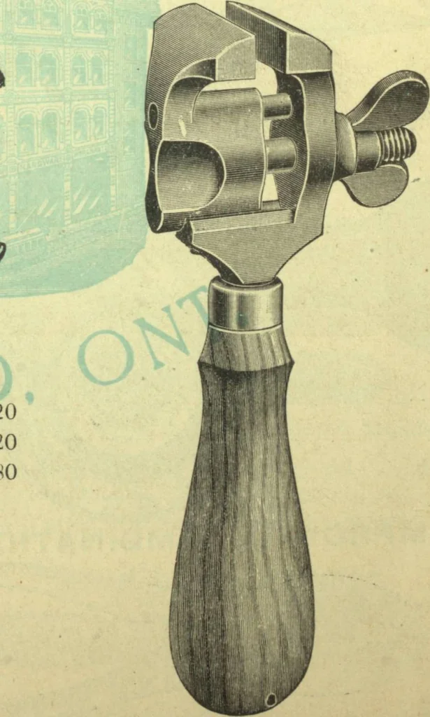 An illustration from Bicycle accessories : 1900 [catalogue, 1900, leaf 75