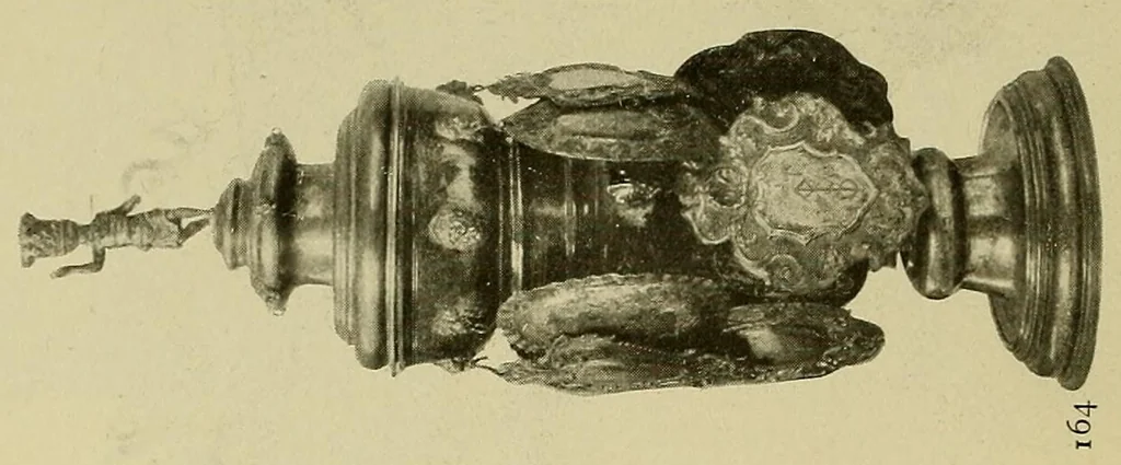 An illustration from Bilder af utställda föremål = Abbildungen von ausgestellten Gegenständen = Illustrations of exposed objects, 1912, leaf 68