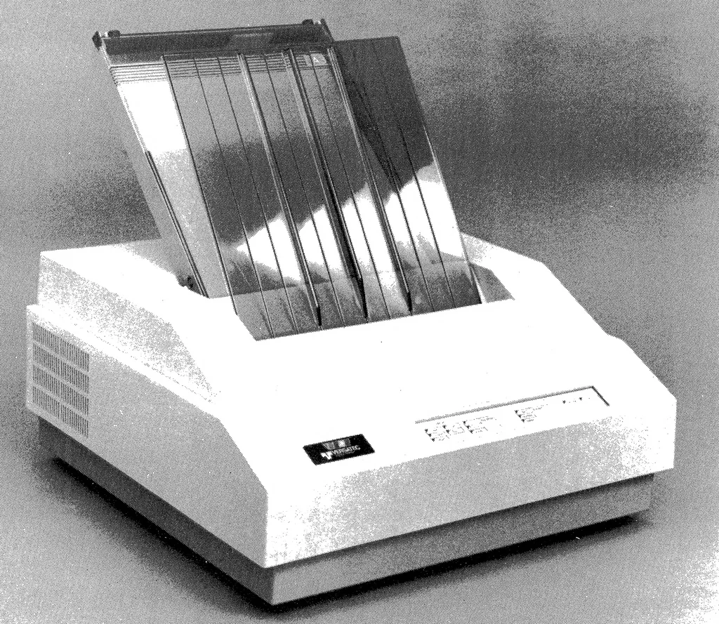 An illustration from versatec :: 5990-01 C2700 Series Thermal Transfer Color Plotter Operator Guide Oct1986, 1919, leaf 16