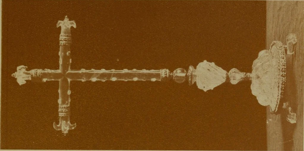 An illustration from A catalogue of minor art [electronic resource] : collection formed by C. & E. Canessa, 1917, leaf 104