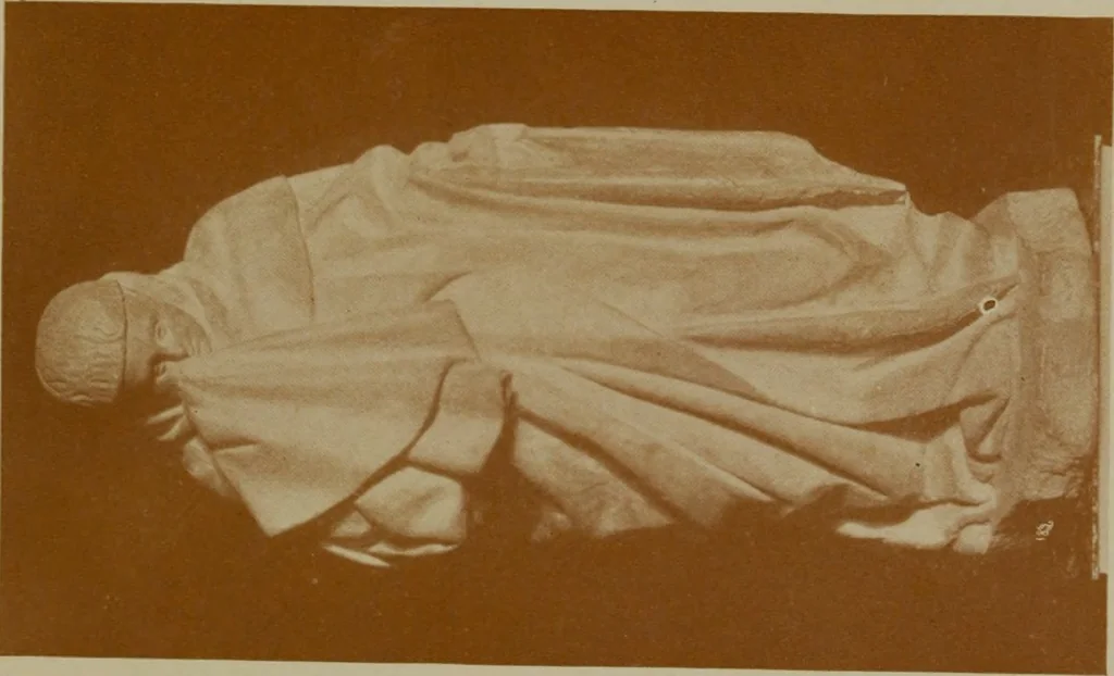 An illustration from A catalogue of minor art [electronic resource] : collection formed by C. & E. Canessa, 1917, leaf 40