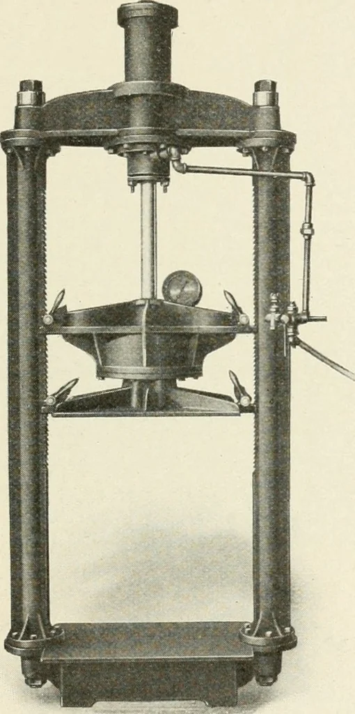 An illustration from Bookbinding and its auxiliary branches, 1914, leaf 112